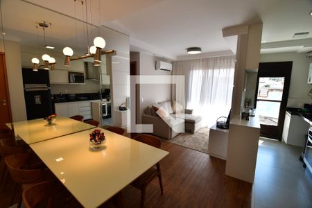 Sala de apartamento à venda com 2 quartos, 57m² em Vila Nova, Campinas