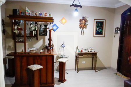 sala de casa à venda com 2 quartos, 120m² em Metalúrgicos, Osasco