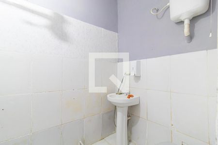 Banheiro de kitnet/studio para alugar com 1 quarto, 20m² em Piedade, Rio de Janeiro