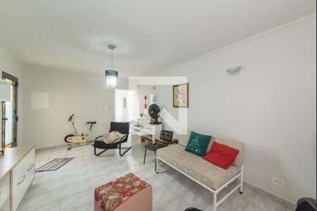 Sala de casa para alugar com 3 quartos, 170m² em Vila Babilonia, São Paulo