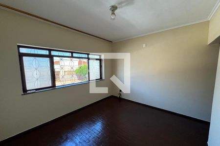 Sala de casa para alugar com 4 quartos, 180m² em Campos Elísios, Ribeirão Preto