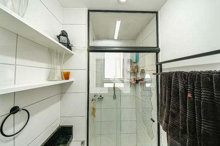 Banheiro de apartamento à venda com 1 quarto, 36m² em Vila Graciosa, São Paulo