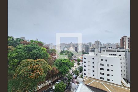 Vista cozinha de apartamento à venda com 3 quartos, 100m² em Sion, Belo Horizonte