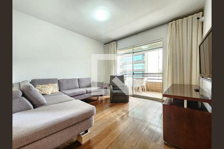 Apartamento à venda com 100m², 3 quartos e 2 vagasSala