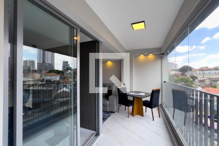 Varanda de kitnet/studio à venda com 1 quarto, 37m² em Vila Firmiano Pinto, São Paulo