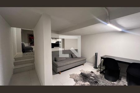 Escritório de casa à venda com 3 quartos, 140m² em Pinheiros, São Paulo