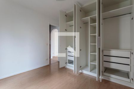 Quarto 1 de apartamento para alugar com 1 quarto, 42m² em Indianópolis, São Paulo