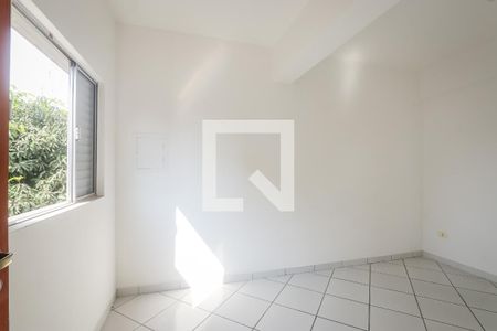 Quarto 2 de casa para alugar com 1 quarto, 70m² em Vila Clara, São Paulo