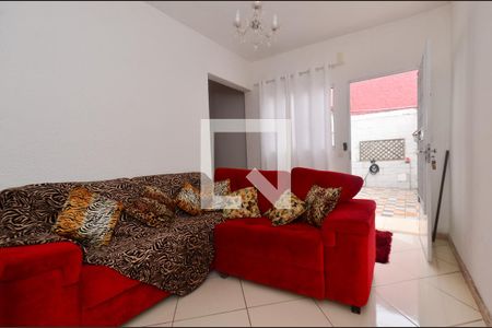 Sala de estar de casa à venda com 2 quartos, 73m² em Santa Cruz, Belo Horizonte