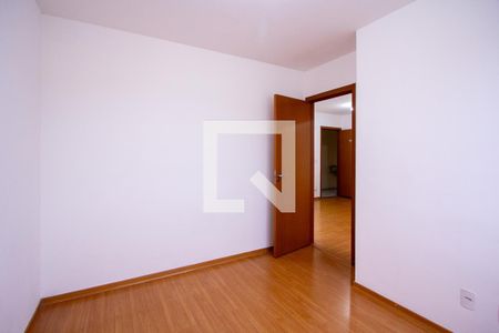 Quarto 1 de apartamento para alugar com 2 quartos, 56m² em Vila Lage, São Gonçalo