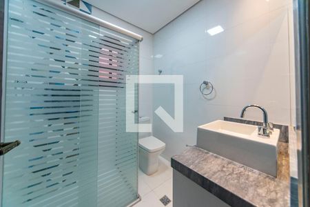 Banheiro Social de casa à venda com 3 quartos, 298m² em Vila Alto de Santo Andre, Santo André