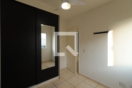 Quarto 1 de apartamento para alugar com 2 quartos, 42m² em Antonio Marincek, Ribeirão Preto