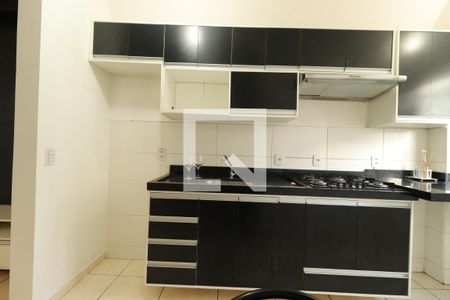 Cozinha de apartamento para alugar com 2 quartos, 42m² em Antonio Marincek, Ribeirão Preto