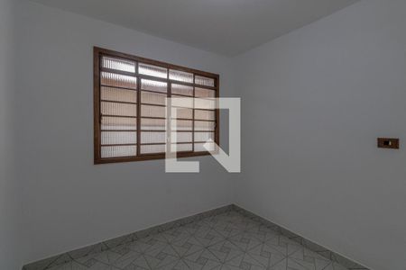 Quarto de casa para alugar com 2 quartos, 60m² em Vila Campanela, São Paulo