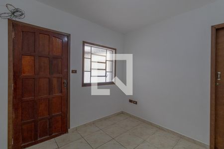 Sala de casa para alugar com 2 quartos, 60m² em Vila Campanela, São Paulo