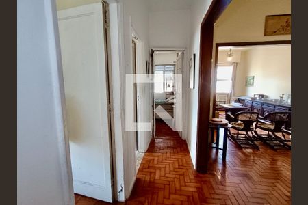 Corredor  de apartamento à venda com 3 quartos, 80m² em Copacabana, Rio de Janeiro