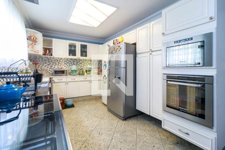 Casa à venda com 300m², 3 quartos e 5 vagas Casa à venda com 300m², 3 quartos e 5 vagasCozinha