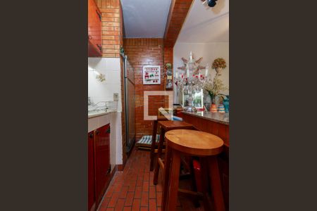 Casa à venda com 300m², 3 quartos e 5 vagas Casa à venda com 300m², 3 quartos e 5 vagasChurrasqueira