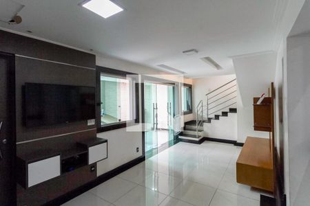 Sala 1 de casa à venda com 3 quartos, 180m² em Santa Terezinha, Belo Horizonte