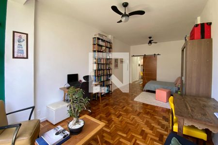 Sala/Quarto de apartamento para alugar com 1 quarto, 39m² em Glória, Rio de Janeiro