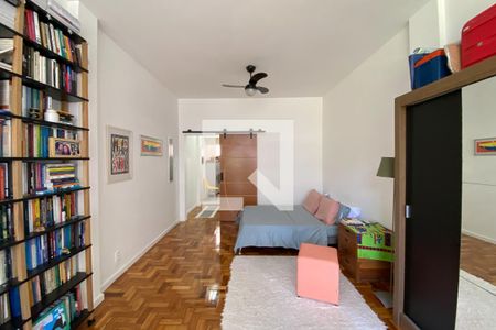 Sala/Quarto de apartamento para alugar com 1 quarto, 39m² em Glória, Rio de Janeiro