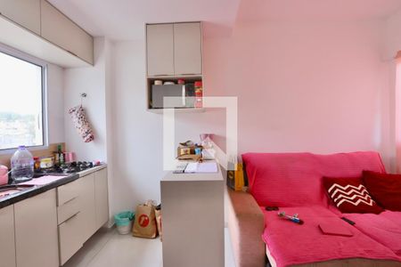 Sala/Cozinha de apartamento à venda com 2 quartos, 40m² em Vila Canero, São Paulo