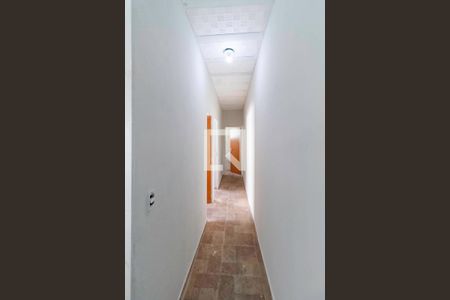 Corredor de casa para alugar com 2 quartos, 60m² em Glória, Belo Horizonte