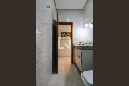 Casa à venda com 232m², 3 quartos e 3 vagas Casa à venda com 232m², 3 quartos e 3 vagasBanheiro Social 1