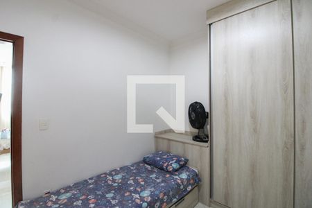 Casa à venda com 232m², 3 quartos e 3 vagas Casa à venda com 232m², 3 quartos e 3 vagasQuarto 1