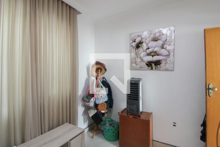 Casa à venda com 232m², 3 quartos e 3 vagas Casa à venda com 232m², 3 quartos e 3 vagasQuarto 1