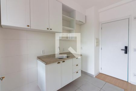 Cozinha  de apartamento para alugar com 2 quartos, 45m² em Km 18, Osasco