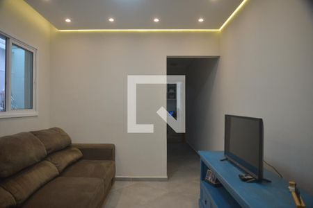 Sala de TV de apartamento para alugar com 2 quartos, 70m² em Vila Alzira, Santo André