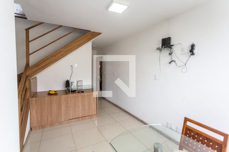 Sala 1 de apartamento à venda com 3 quartos, 150m² em Fernão Dias, Belo Horizonte