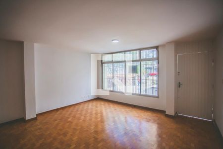 Sala de Estar de casa para alugar com 3 quartos, 216m² em Mirandópolis, São Paulo