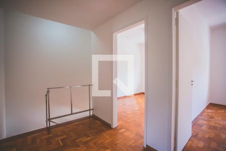 Corredor - Quartos de casa para alugar com 3 quartos, 179m² em Mirandópolis, São Paulo