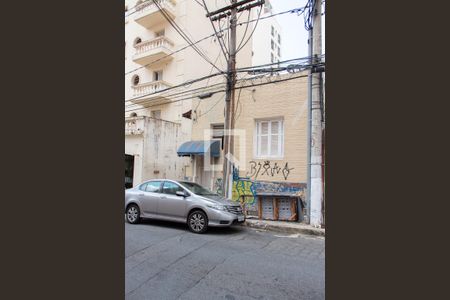 Casa à venda com 221m², 5 quartos e 3 vagas Casa à venda com 221m², 5 quartos e 3 vagasFACHADA