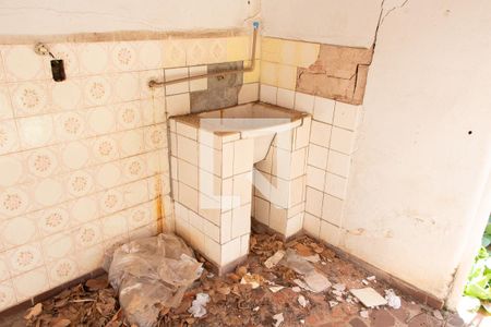 Casa à venda com 221m², 5 quartos e 3 vagas Casa à venda com 221m², 5 quartos e 3 vagasÁREA DE SERVIÇO/FUNDOS