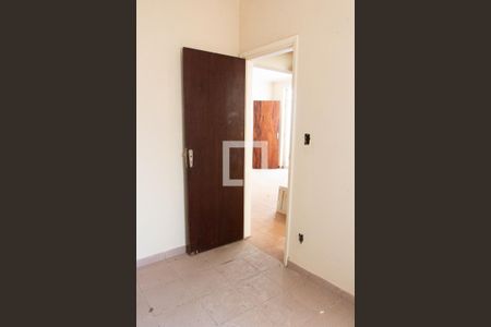 Casa à venda com 221m², 5 quartos e 3 vagas Casa à venda com 221m², 5 quartos e 3 vagasQUARTO 3