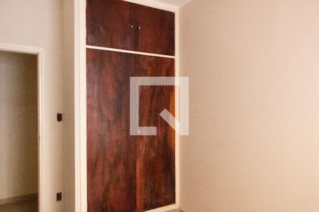 QUARTO 2 de casa à venda com 5 quartos, 221m² em Centro, Campinas