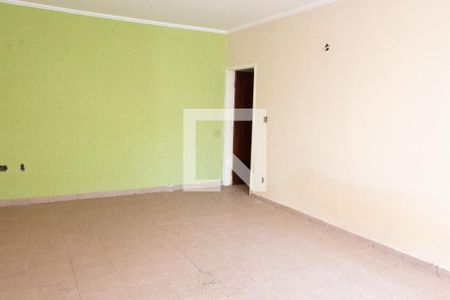 SALA de casa à venda com 5 quartos, 221m² em Centro, Campinas