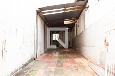 Casa à venda com 221m², 5 quartos e 3 vagas Casa à venda com 221m², 5 quartos e 3 vagasGARAGEM