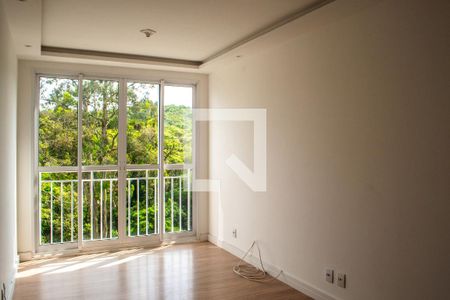 Sala de apartamento à venda com 2 quartos, 57m² em Vila Nova, Porto Alegre