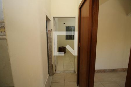 Sala - Corredor de casa à venda com 3 quartos, 280m² em Vaz Lobo, Rio de Janeiro