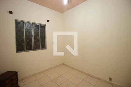 Quarto 2 de casa à venda com 3 quartos, 280m² em Vaz Lobo, Rio de Janeiro