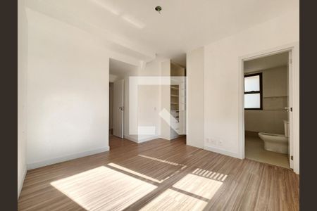 Quarto Suíte 1 de apartamento à venda com 4 quartos, 130m² em São Pedro, Belo Horizonte