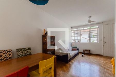 Sala de casa de condomínio à venda com 3 quartos, 100m² em Vila Mariana, São Paulo