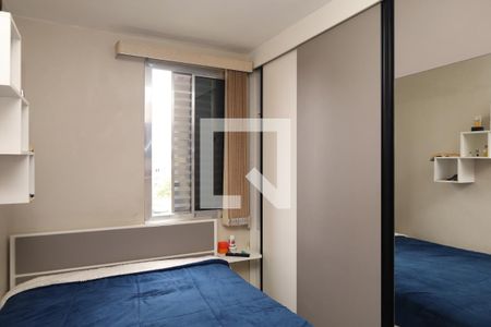 Quarto 1 de apartamento para alugar com 2 quartos, 54m² em Conjunto Residencial José Bonifácio, São Paulo