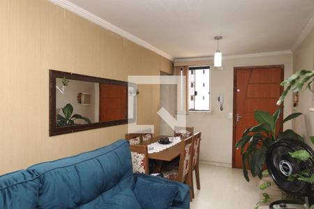 Sala de apartamento para alugar com 2 quartos, 54m² em Conjunto Residencial José Bonifácio, São Paulo