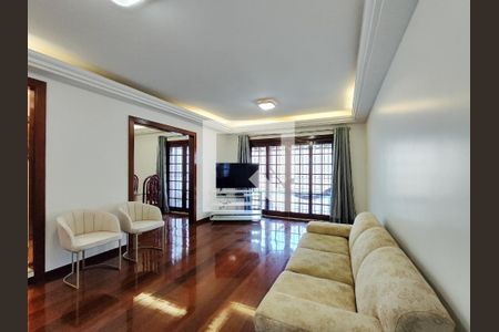 Sala de casa à venda com 4 quartos, 364m² em Grajaú, Rio de Janeiro