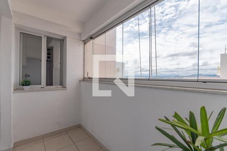 Sala - Varanda de apartamento à venda com 3 quartos, 87m² em Heliópolis, Belo Horizonte